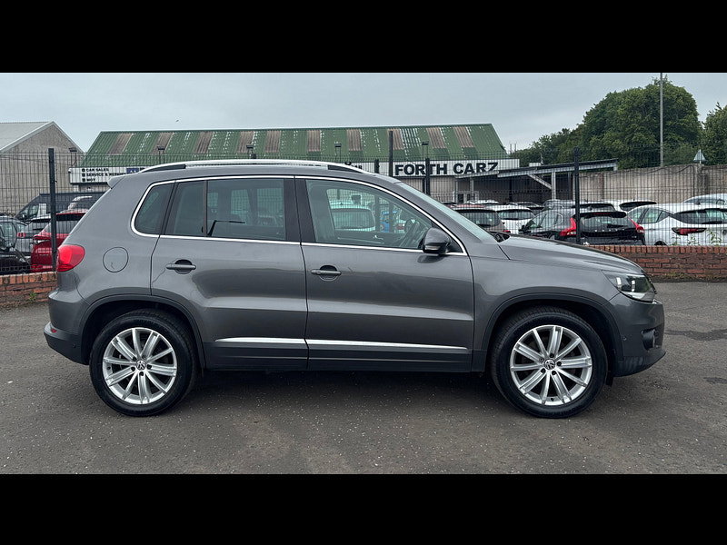 Volkswagen Tiguan 2.0 TDI BlueMotion Tech Match Edition SUV 5dr Diesel Manual 2WD Euro 6 (s/s) (150 ps) 5dr Manual 2026
