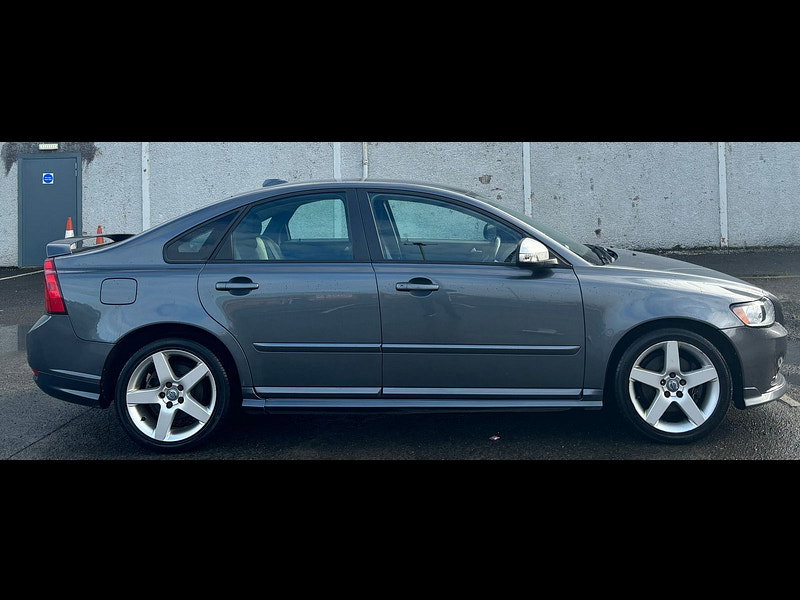 Volvo S40 2.0L D R-DESIGN Saloon 4dr Diesel Manual Euro 4 (136 bhp) 4dr Manual 2026