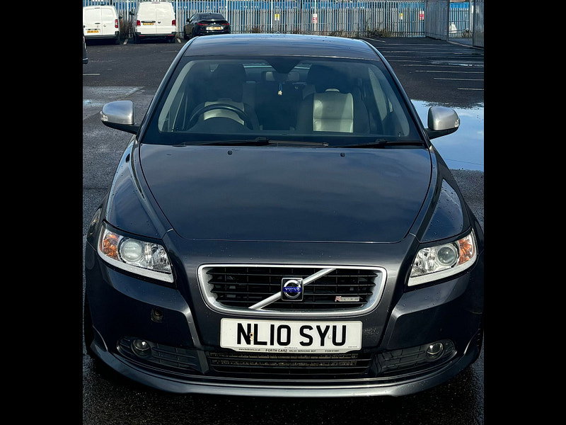 Volvo S40 2.0L D R-DESIGN Saloon 4dr Diesel Manual Euro 4 (136 bhp) 4dr Manual 2026