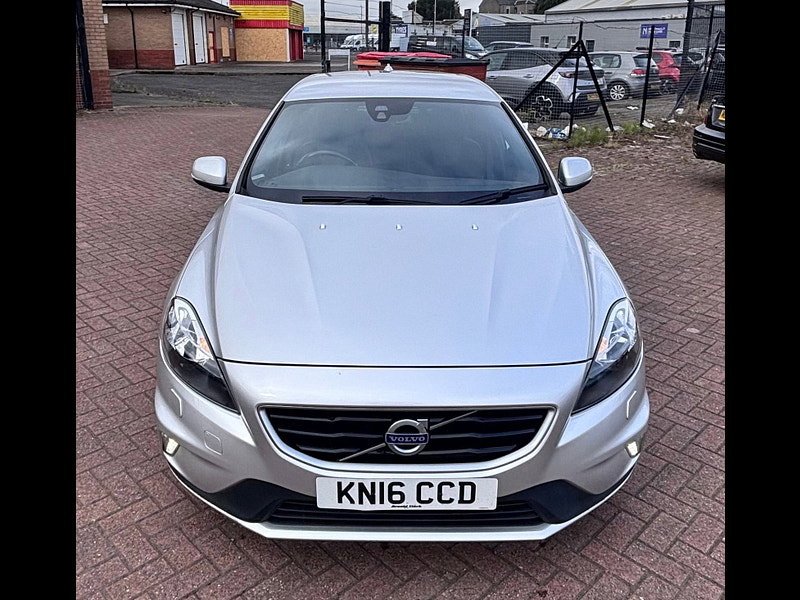 Volvo V40 2.0 D2 R-Design Hatchback 5dr Diesel Auto Euro 6 (s/s) (120 ps) 5dr Automatic 2026