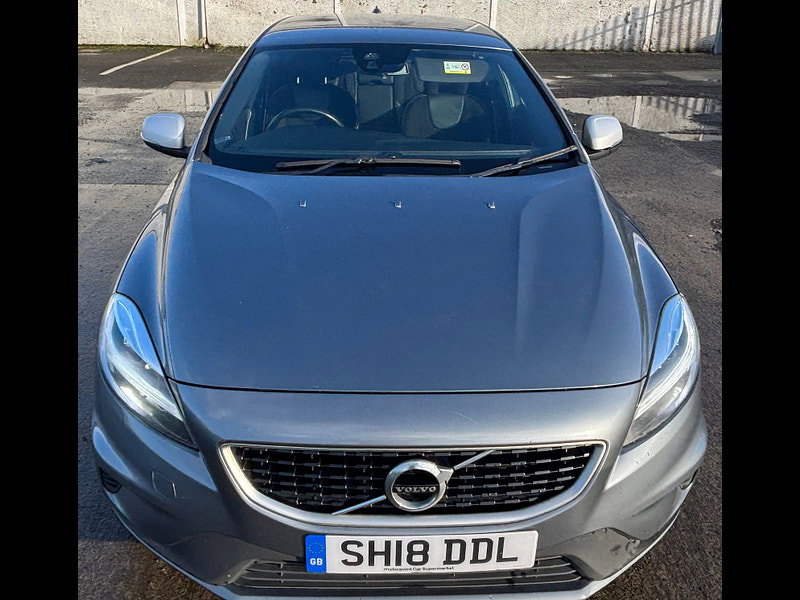 Volvo V40 2.0L D2 R-DESIGN Hatchback 5dr Diesel Manual Euro 6 (118 bhp) 5dr Manual 2026