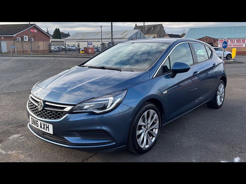 Vauxhall Astra 1.4i Design Hatchback 5dr Petrol Manual Euro 6 (100 ps) 5dr Manual 2026