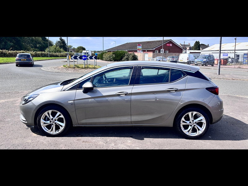 Vauxhall Astra 1.6 CDTi ecoTEC BlueInjection SRi Hatchback 5dr Diesel Manual Euro 6 (110 ps) 5dr Manual 2026