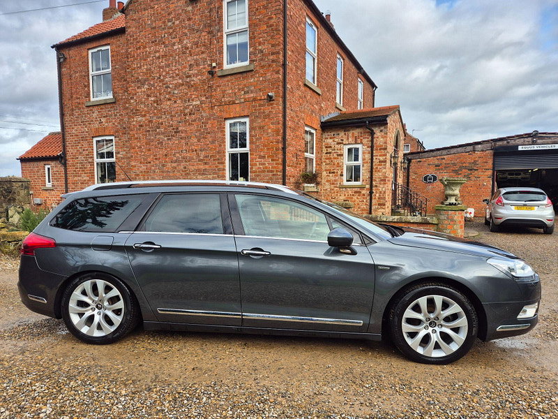 Citroen C5 2.0 BlueHDi Exclusive (Techno Pack) Tourer 5dr Diesel Manual Euro 6 (s/s) (150 ps) 5dr Manual 2026