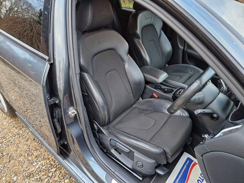 Audi A4 Avant 2.0 TDI Black Edition Euro 5 (s/s) 5dr 5dr Manual 2026