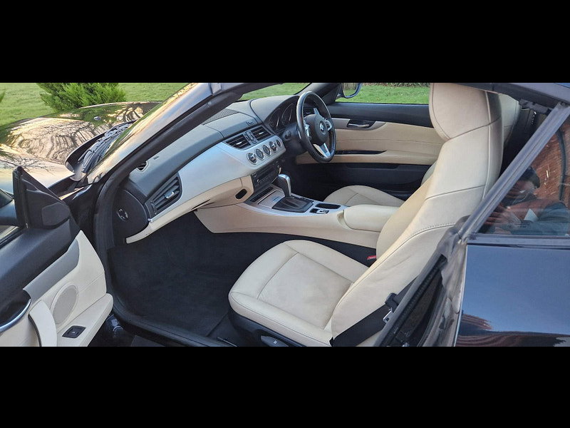 BMW Z4 2.5 23i Auto sDrive Euro 5 2dr 2dr Automatic 2026