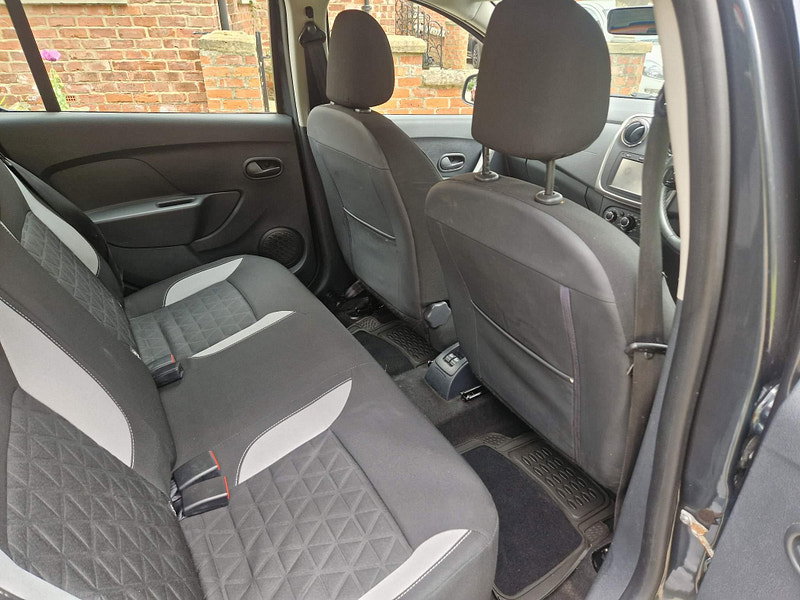 Dacia Sandero Stepway 0.9 TCe Laureate Euro 6 (s/s) 5dr 5dr Manual 2026