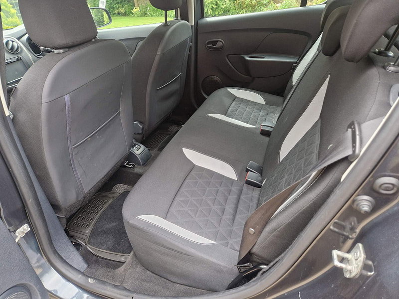 Dacia Sandero Stepway 0.9 TCe Laureate Euro 6 (s/s) 5dr 5dr Manual 2026
