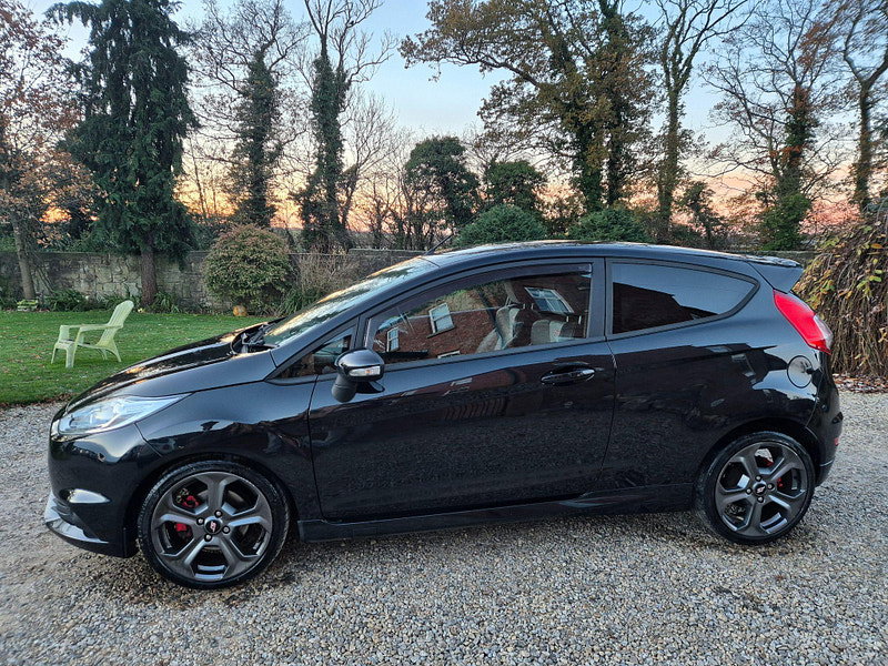 Ford Fiesta 1.6T EcoBoost ST-3 Euro 6 3dr 3dr Manual 2026