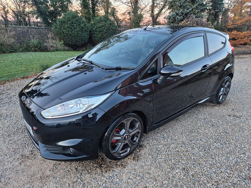 Ford Fiesta 1.6T EcoBoost ST-3 Euro 6 3dr 3dr Manual 2026