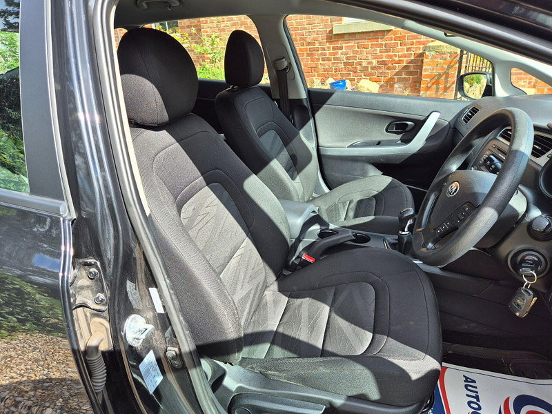 Kia Ceed 1.4 1 Euro 5 5dr 5dr Manual 2026