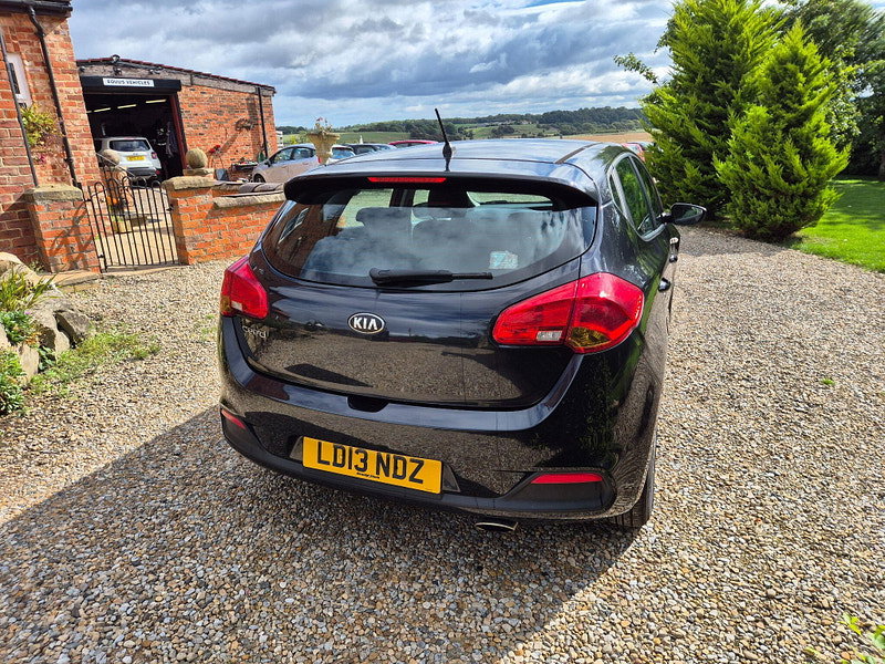 Kia Ceed 1.4 1 Euro 5 5dr 5dr Manual 2026