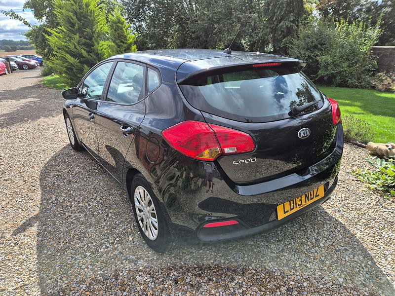 Kia Ceed 1.4 1 Euro 5 5dr 5dr Manual 2026