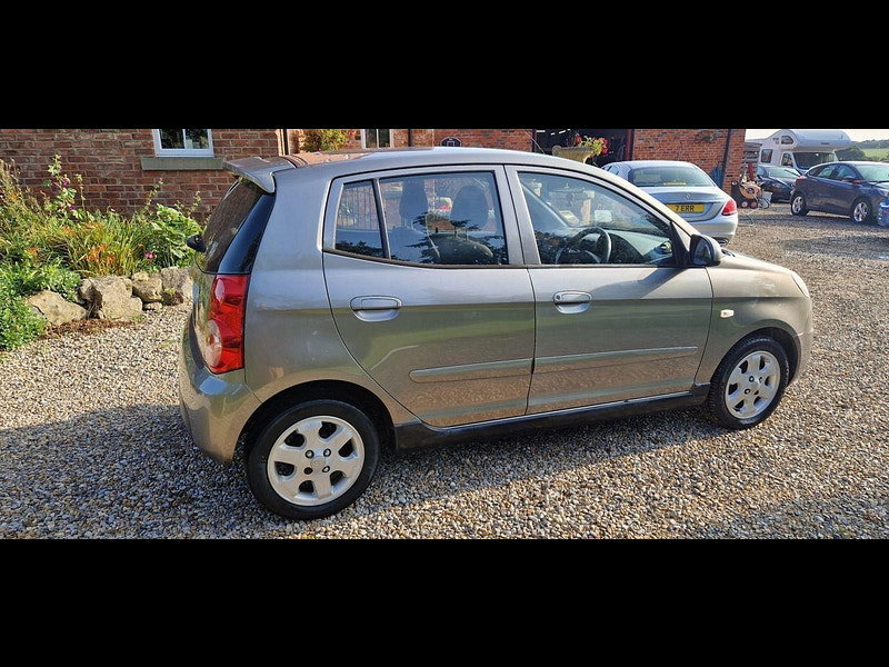 Kia Picanto 1.1 GRAPHITE 5d 64 BHP 5dr Manual 2026