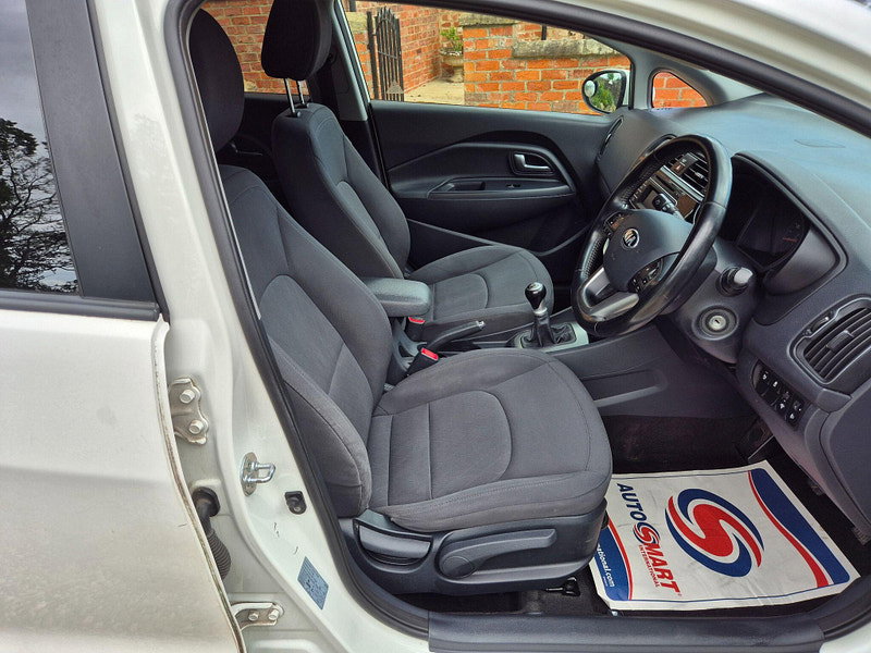 Kia Rio 1.25 SR7 Euro 6 5dr 5dr Manual 2026