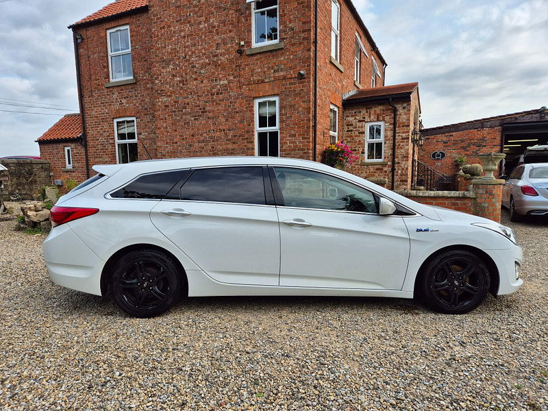 Hyundai I40 1.7 CRDi Blue Drive Style Euro 5 (s/s) 5dr 5dr Manual 2026