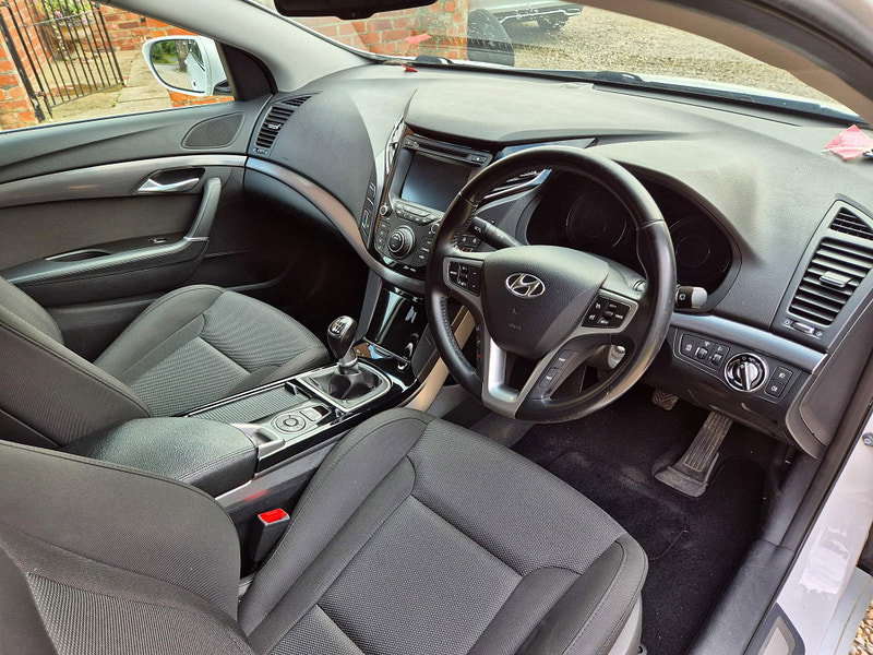 Hyundai I40 1.7 CRDi Blue Drive Style Euro 5 (s/s) 5dr 5dr Manual 2026