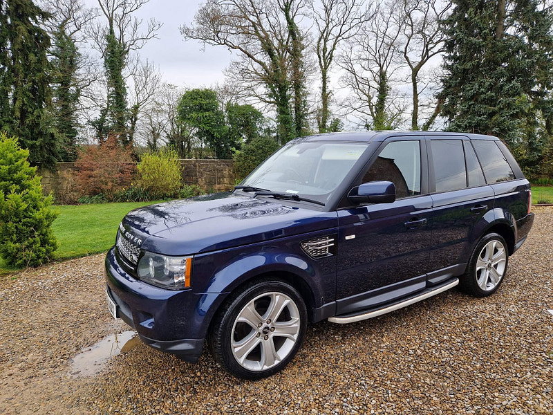 Land Rover Range Rover Sport 3.0 SDV6 HSE BLACK 5d 255 BHP 5dr Automatic 2026