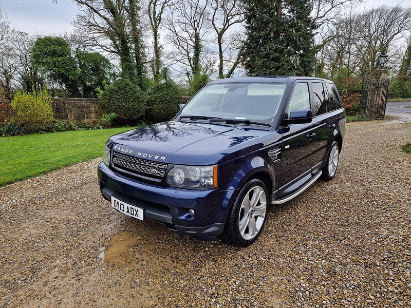 Land Rover Range Rover Sport 3.0 SDV6 HSE BLACK 5d 255 BHP 5dr Automatic 2026