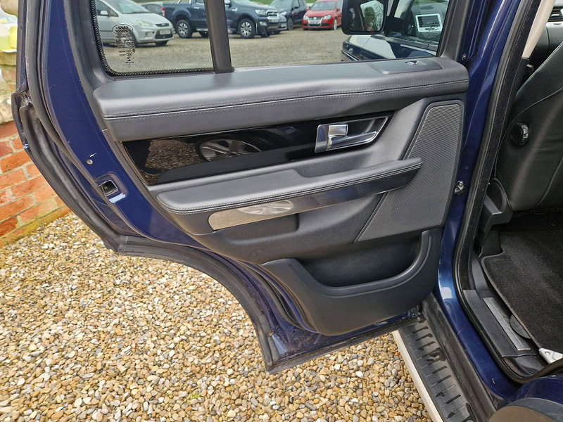 Land Rover Range Rover Sport 3.0 SDV6 HSE BLACK 5d 255 BHP 5dr Automatic 2026