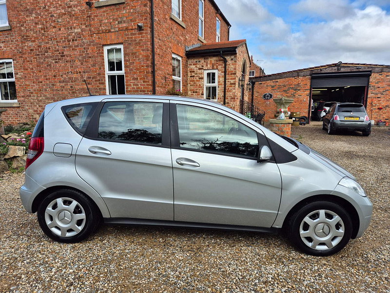 Mercedes-Benz A Class 1.5 A160 Classic SE CVT 5dr 5dr Automatic 2026