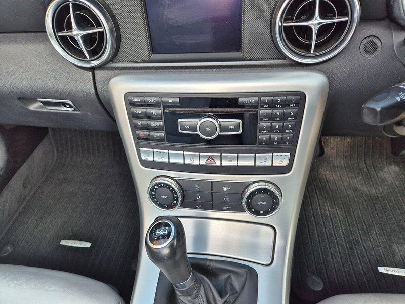 Mercedes-Benz SLK 1.8 SLK200 BlueEfficiency Euro 5 (s/s) 2dr 2dr Manual 2026