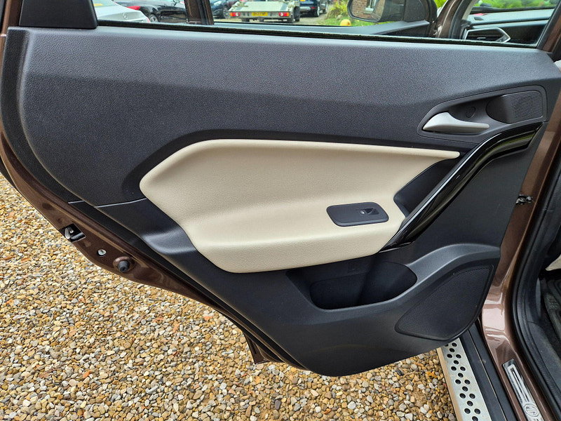 MG GS 1.5 TGI Exclusive DCT Euro 6 (s/s) 5dr 5dr Automatic 2026
