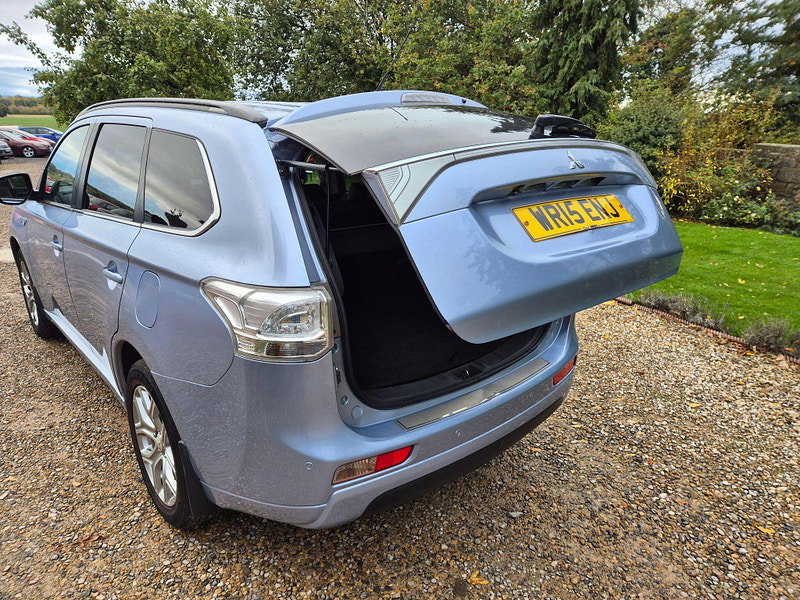 Mitsubishi Outlander 2.0h 12kWh GX4hs CVT 4WD Euro 5 (s/s) 5dr 5dr Automatic 2026
