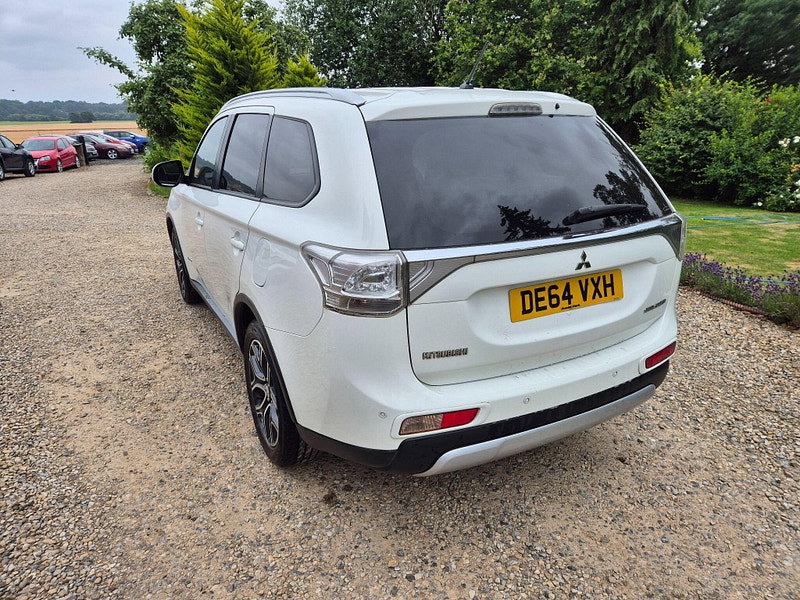 Mitsubishi Outlander 2.2 DI-D GX3 4WD Euro 5 (s/s) 5dr 5dr Manual 2026