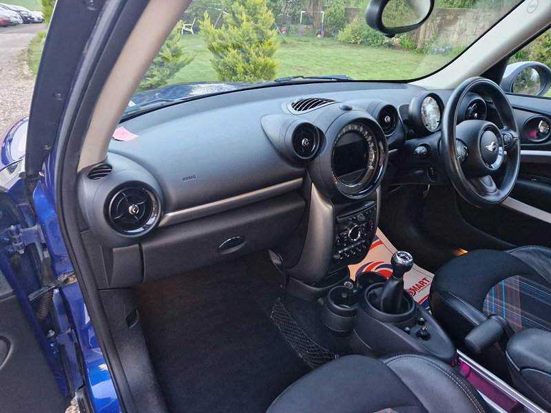 MINI Cooper 1.6 COOPER ALL4 3d 121 BHP 3dr Manual 2026