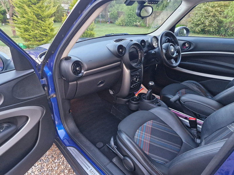 MINI Cooper 1.6 COOPER ALL4 3d 121 BHP 3dr Manual 2026