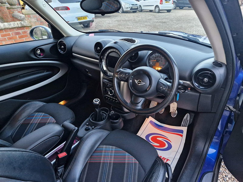 MINI Cooper 1.6 COOPER ALL4 3d 121 BHP 3dr Manual 2026