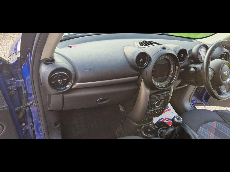 MINI Cooper 1.6 COOPER ALL4 3d 121 BHP 3dr Manual 2026