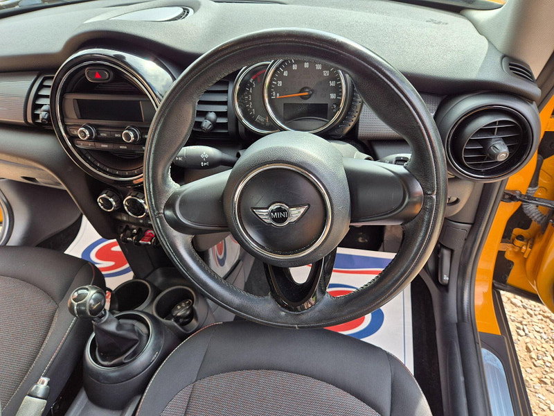 MINI Hatch 1.5 Cooper D Euro 6 (s/s) 3dr 3dr Manual 2026