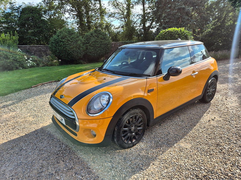MINI Hatch 1.5 Cooper D Euro 6 (s/s) 3dr 3dr Manual 2026