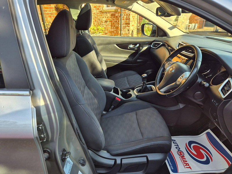 Nissan Qashqai 1.5 dCi Acenta Premium 2WD Euro 5 (s/s) 5dr 5dr Manual 2026