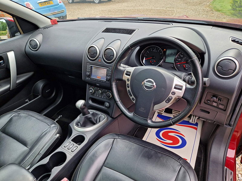 Nissan Qashqai 1.6 Tekna 2WD Euro 5 5dr 5dr Manual 2026