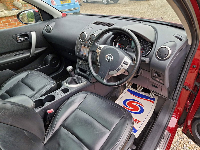 Nissan Qashqai 1.6 Tekna 2WD Euro 5 5dr 5dr Manual 2026