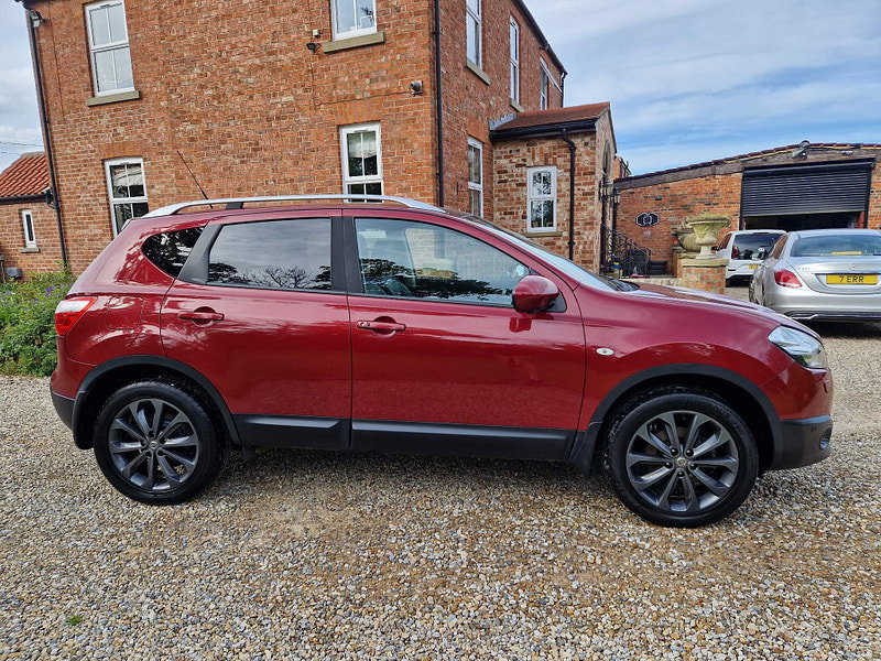 Nissan Qashqai 1.6 Tekna 2WD Euro 5 5dr 5dr Manual 2026