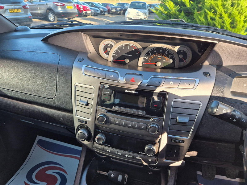 Ssangyong Turismo 2.2D EX Euro 6 5dr 5dr Manual 2026