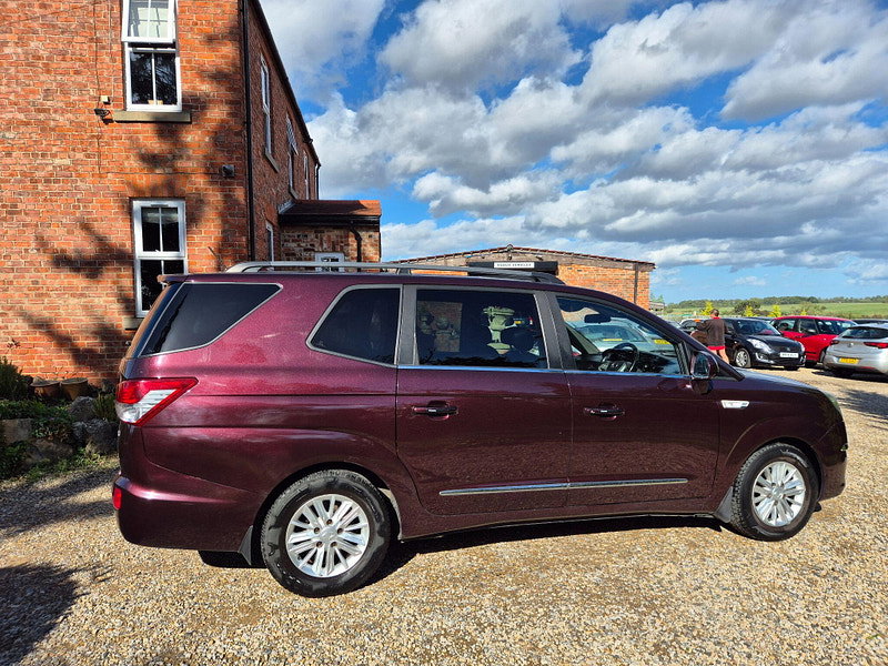 Ssangyong Turismo 2.2D EX Euro 6 5dr 5dr Manual 2026