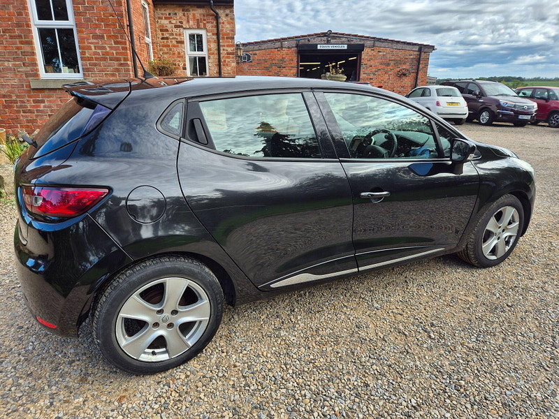 Renault Clio 1.2 16V Dynamique MediaNav Euro 5 5dr 5dr Manual 2026