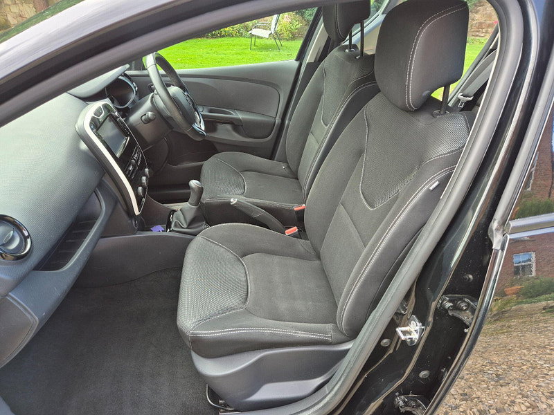 Renault Clio 1.2 16V Dynamique MediaNav Euro 5 5dr 5dr Manual 2026