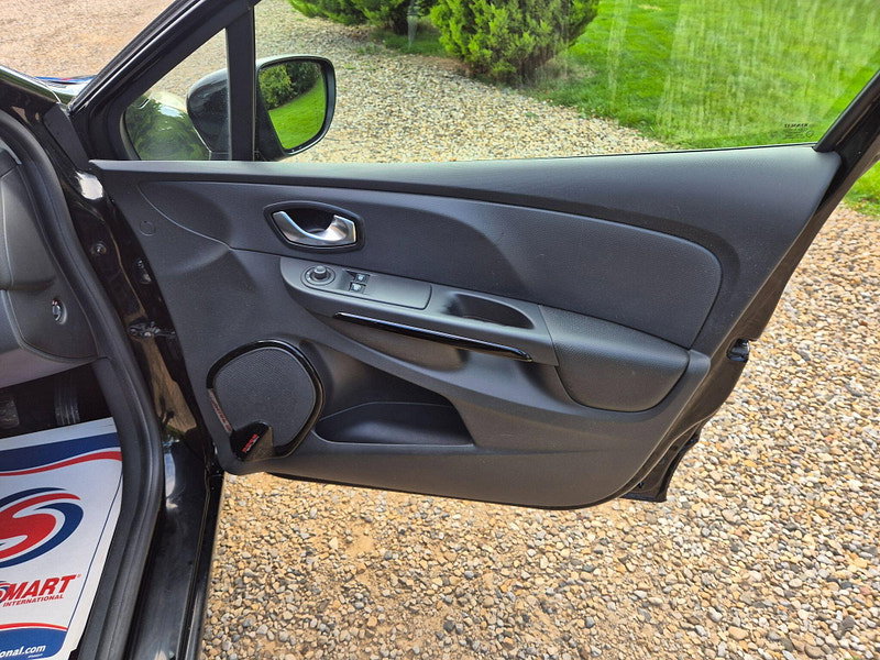 Renault Clio 1.2 16V Dynamique MediaNav Euro 5 5dr 5dr Manual 2026