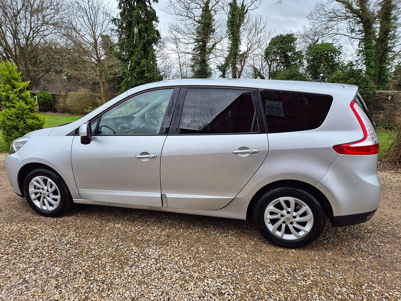 Renault Grand Scenic 1.5 dCi ENERGY Dynamique TomTom Euro 5 (s/s) 5dr 5dr Manual 2026