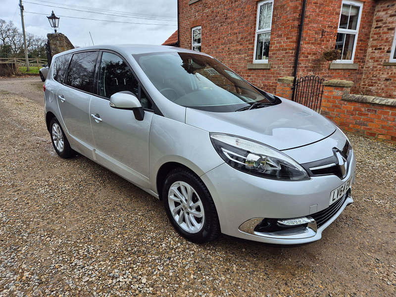 Renault Grand Scenic 1.5 dCi ENERGY Dynamique TomTom Euro 5 (s/s) 5dr 5dr Manual 2026
