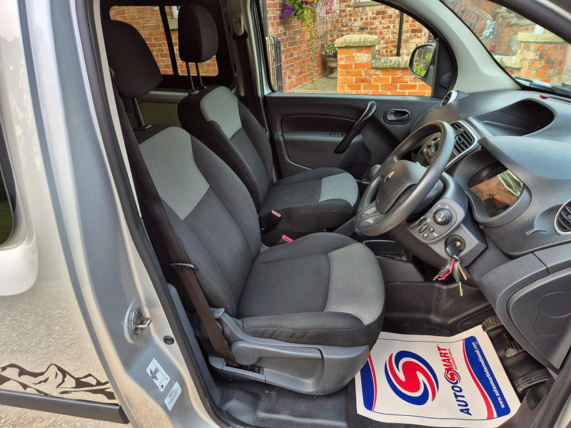 Renault Kangoo 1.5 ML19 dCi ENERGY Business FWD L2 H1 2dr 5dr Manual 2026