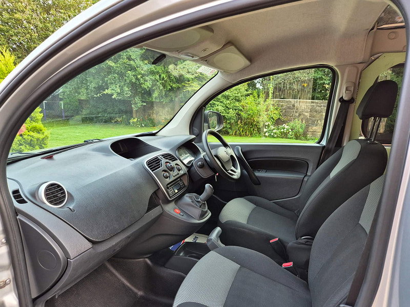 Renault Kangoo 1.5 ML19 dCi ENERGY Business FWD L2 H1 2dr 5dr Manual 2026