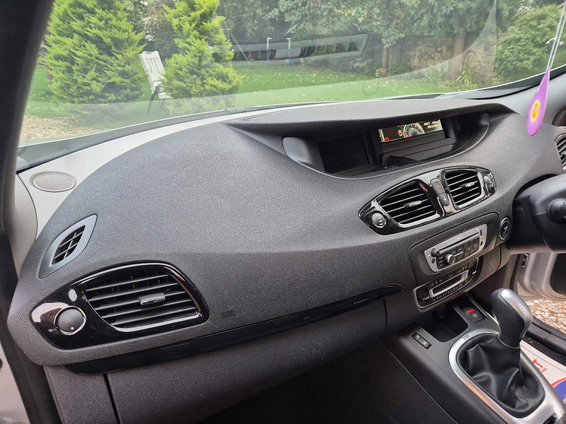 Renault Scenic 1.5 dCi Dynamique TomTom EDC Euro 5 5dr 5dr Automatic 2026