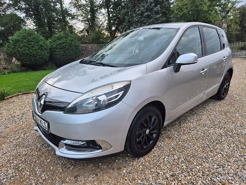 Renault Scenic 1.5 dCi Dynamique TomTom EDC Euro 5 5dr 5dr Automatic 2026